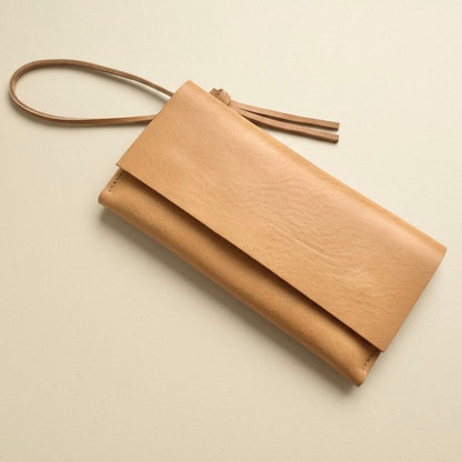Knot Leather Purse Wallet in Natural, Black or Tan CARV
